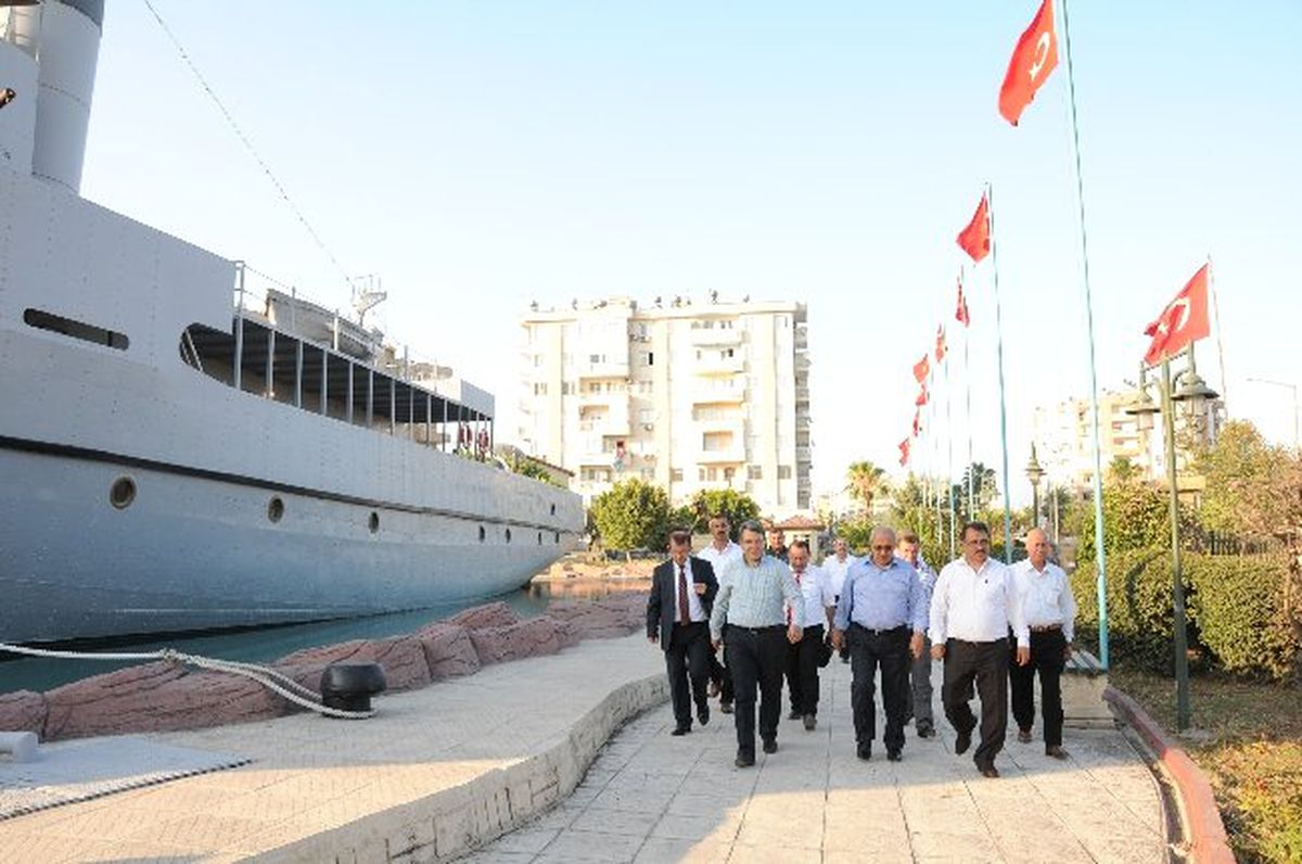 Gümüşhane Belediye Başkanı Mustafa Canlı\'dan Başkan Kocamaz\'a Ziyaret