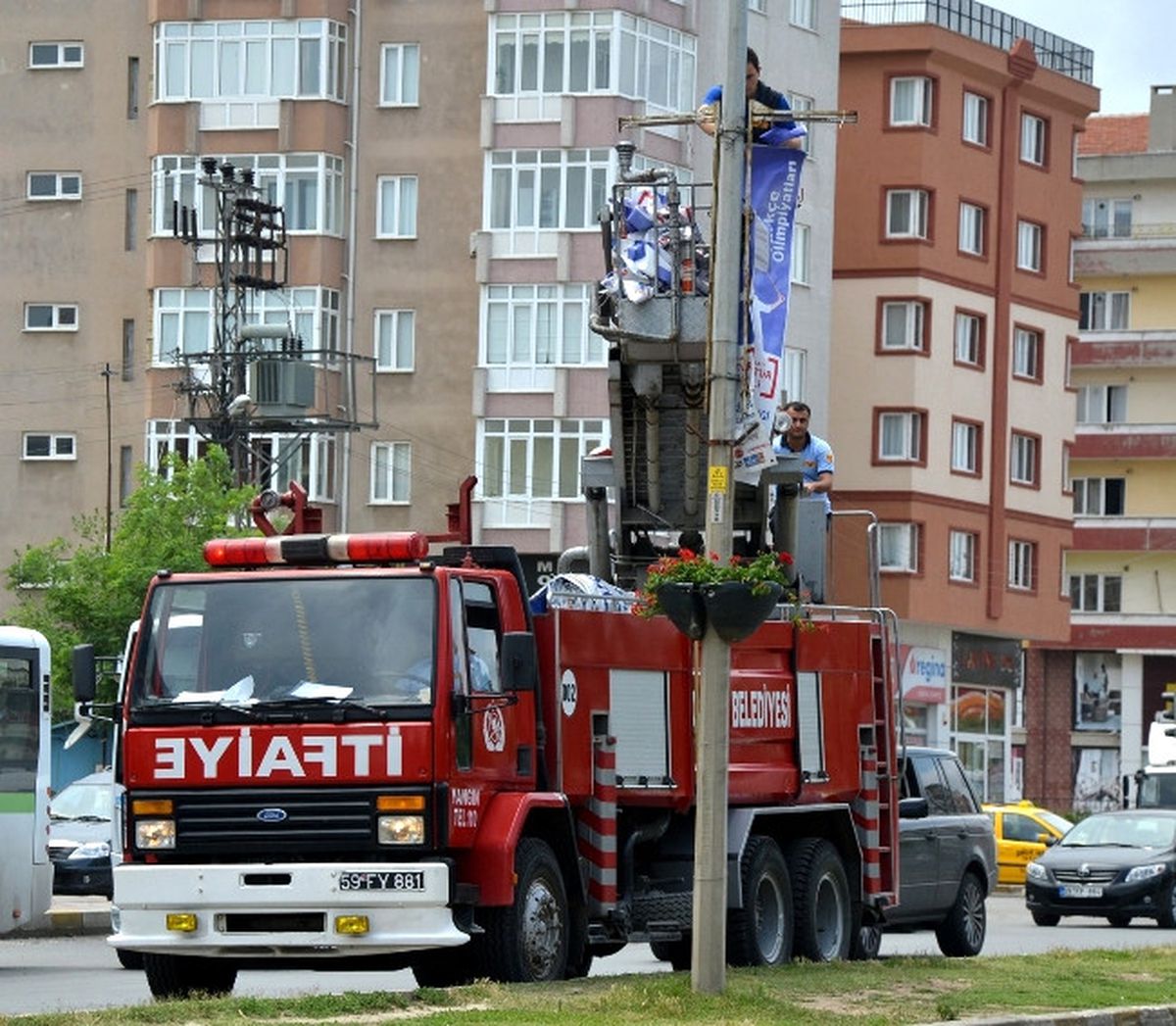 İtfaiyeye Büyük İş Düştü