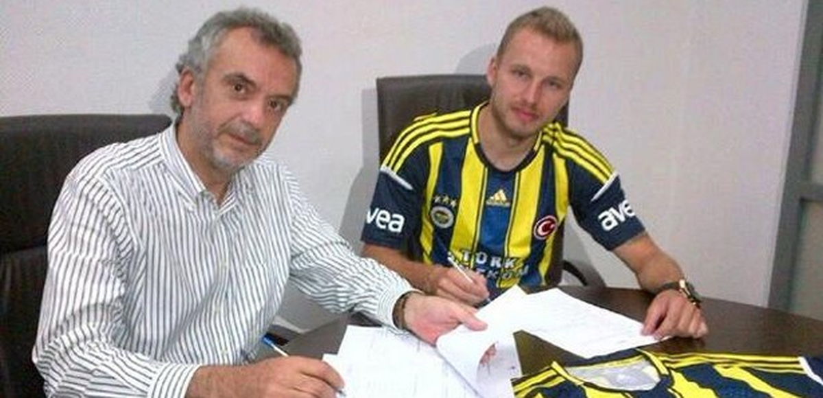 Kadlec Fenerbahçe\'ye İmzayı Attı
