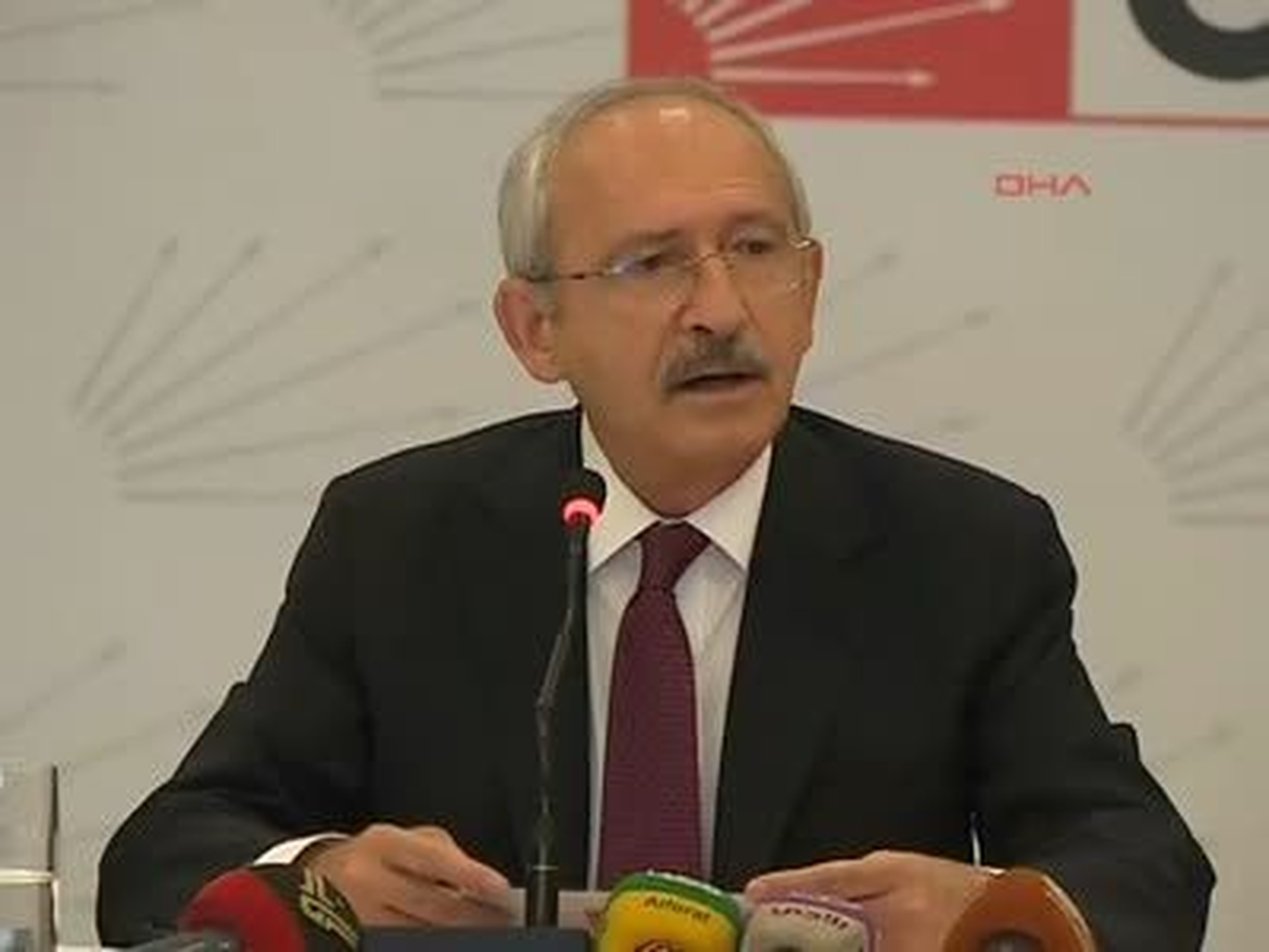 Kılıçdaroğlu, Yabancı Basın Mensuplarıyla Bir Araya Geldi