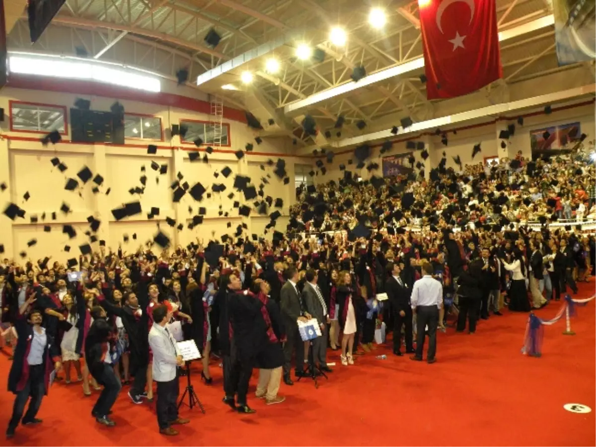 Makine ve Endüstri Mühendisliği Mesleğine 118 Yeni Üye