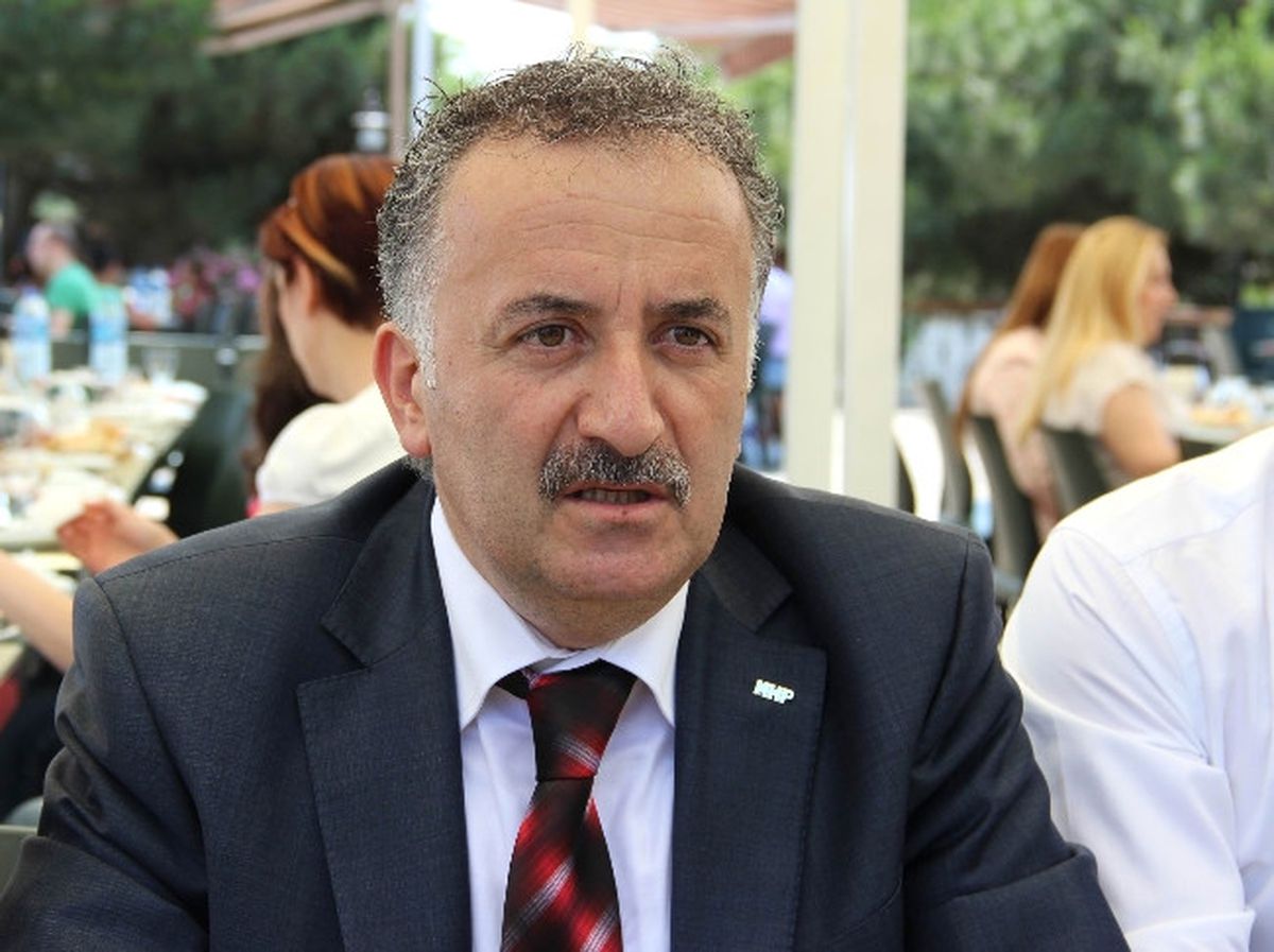 MHP Atakum İlçe Başkanı\'nın Basın Toplantısı