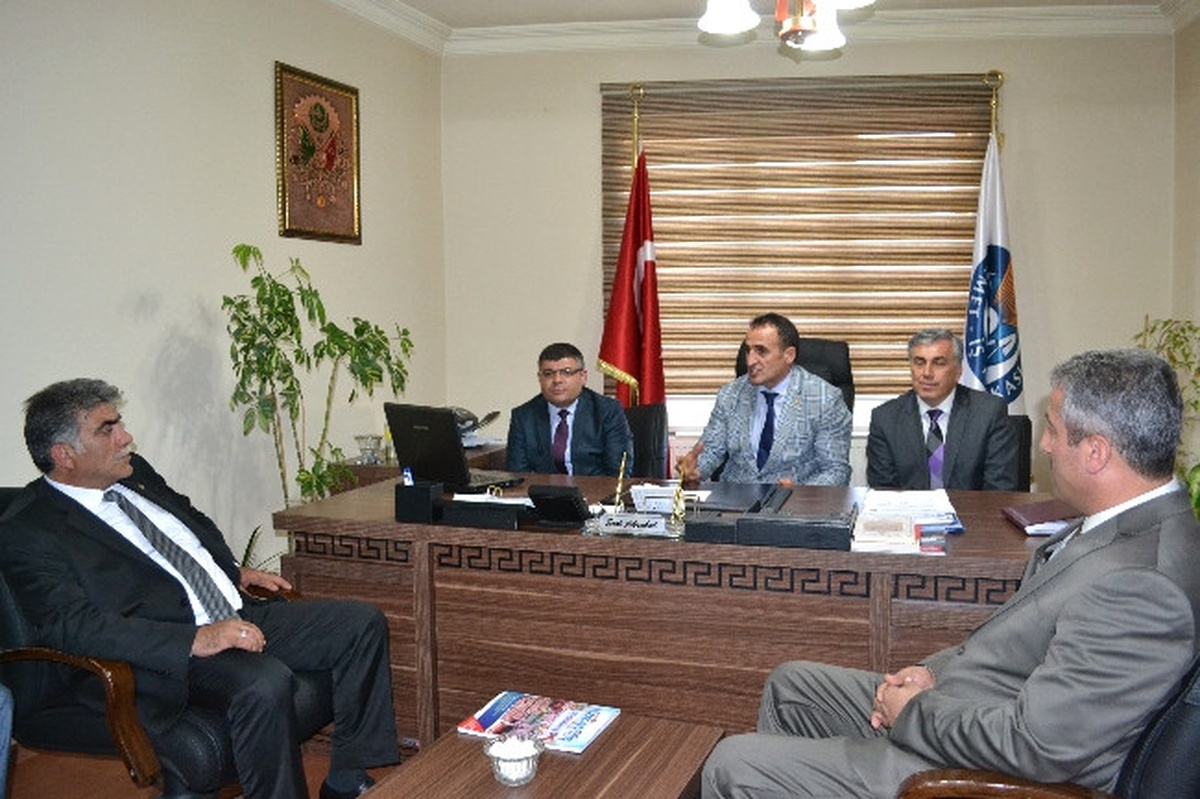 MHP\'den Hizmet İş Sendikası Erzurum Şubesi\'ne Ziyaret