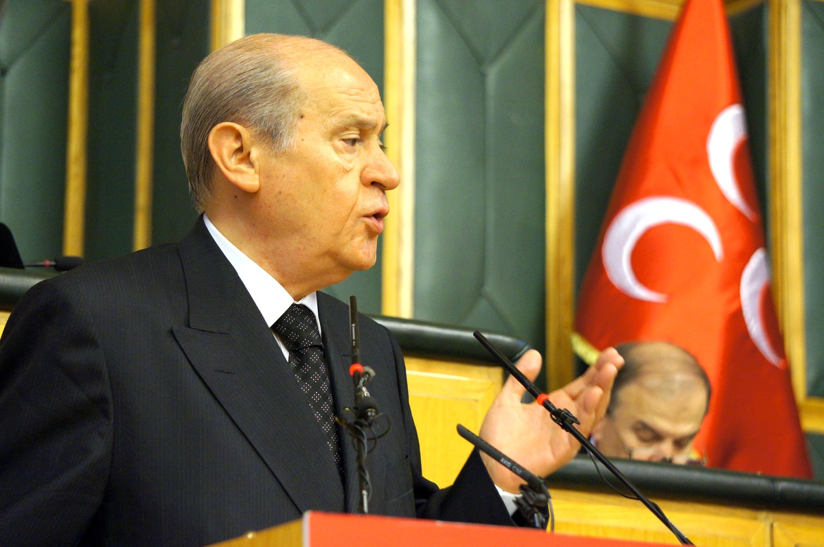 MHP Lideri Bahçeli AK Parti Mitingine Partisinin Bayraklarının Kullanılmasını Şiddetle Kınadı