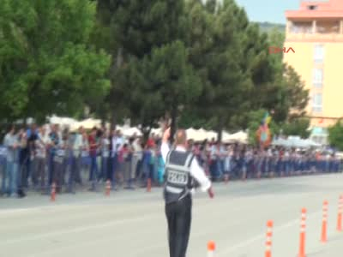 Sinop Vali Köşger Motosiklete Bindi Vali Köşger Motosiklete Bindi Sinop Motor Sporları Kulübü...