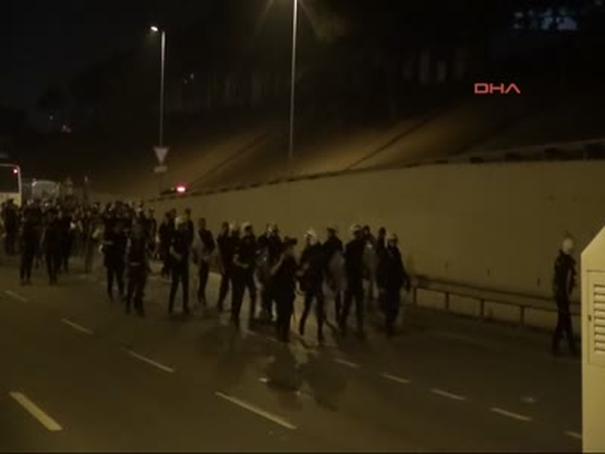 1boğaziçi Köprüsü Girişinde Polis Müdahalesi