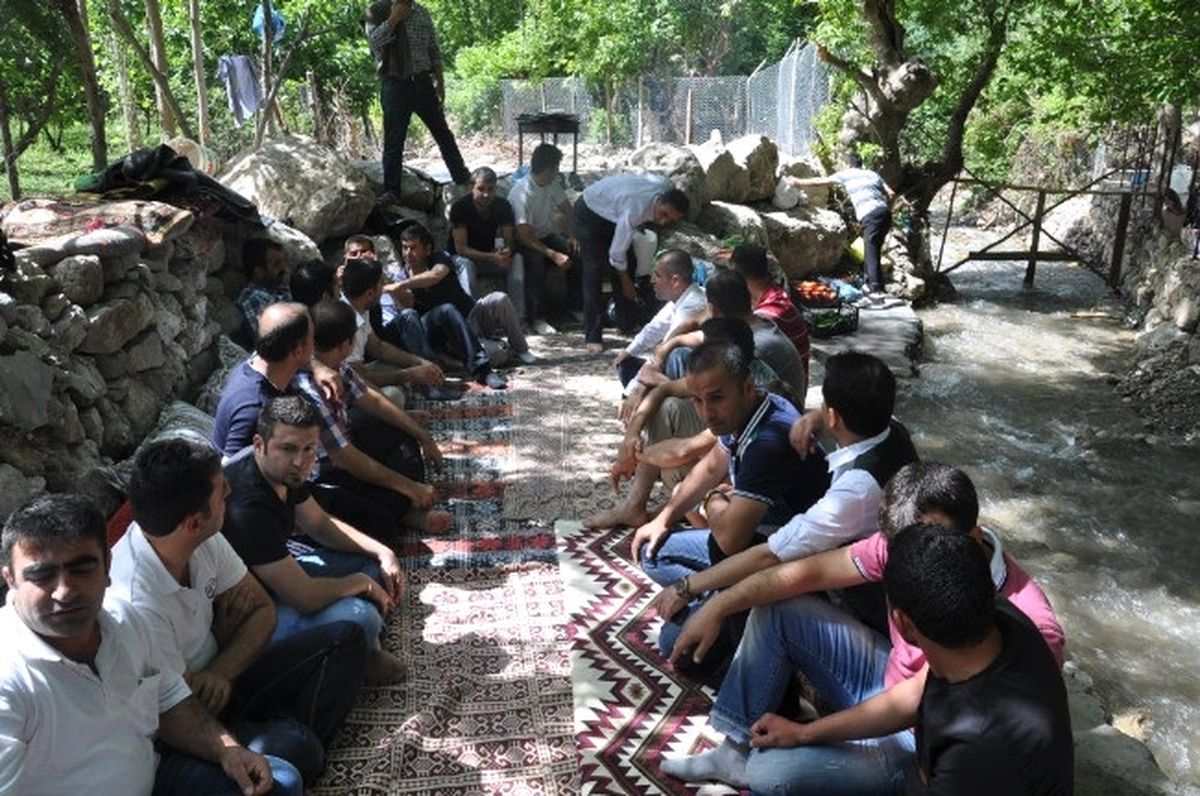 Çözüm Süreci Yıllarca Ayrı Kalanları Buluşturdu