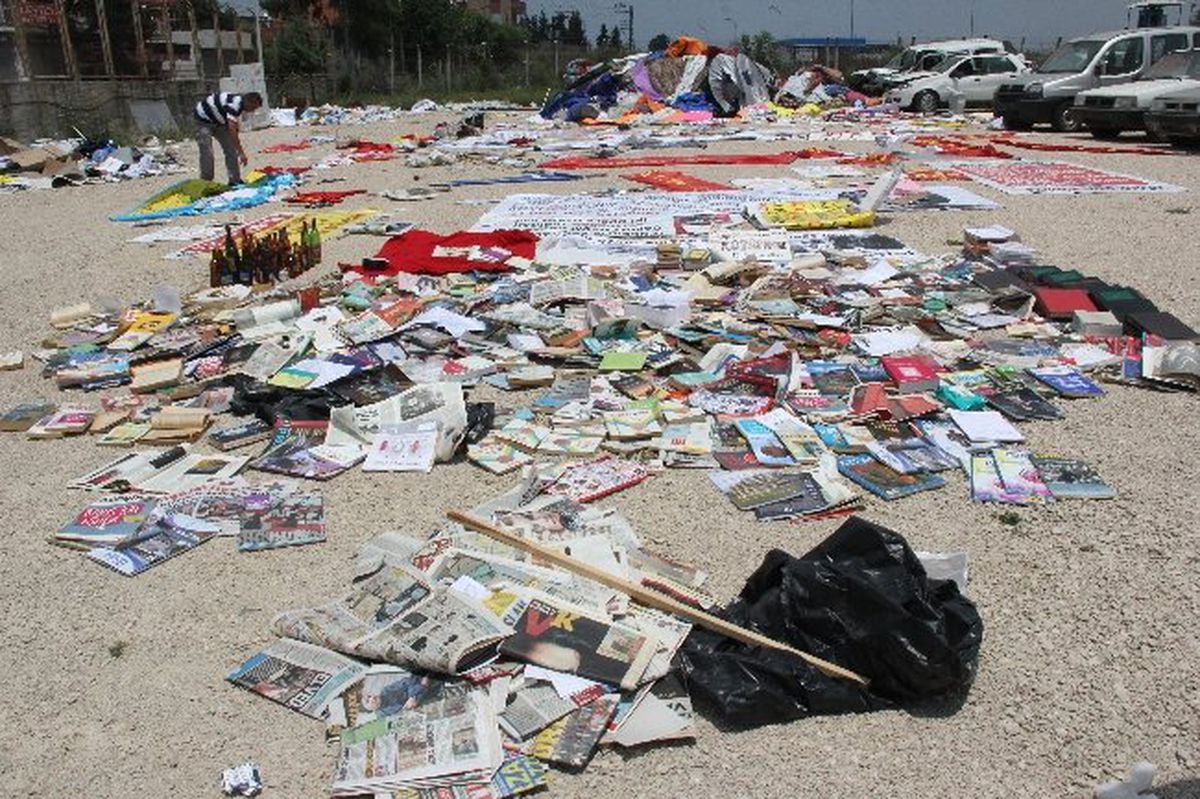 Gezi Parkı Çadırından Okul Sütü Çıktı