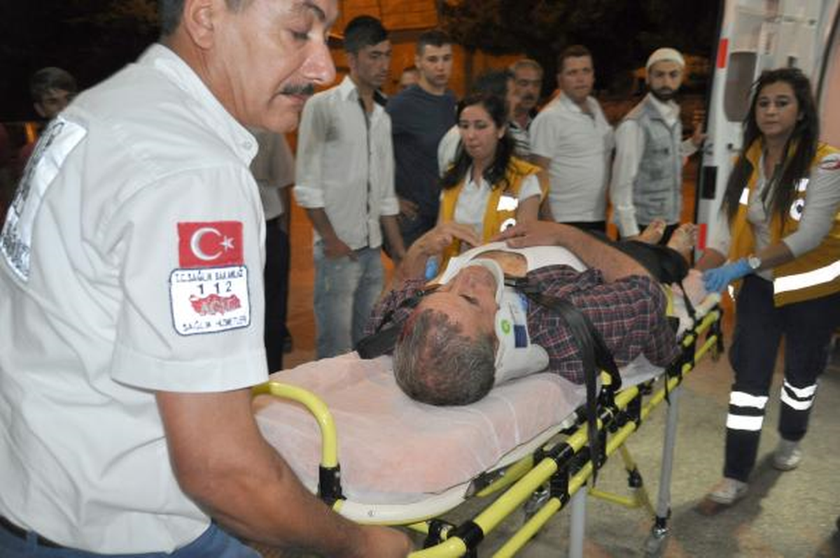 İslahiye\'deki 2 Kazada 3 Kişi Yaralandı