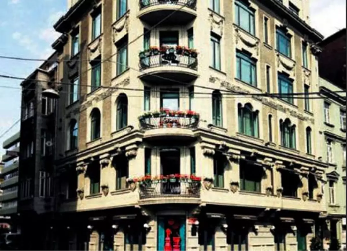 Karaköy\'ün 10 En Moda Adresi