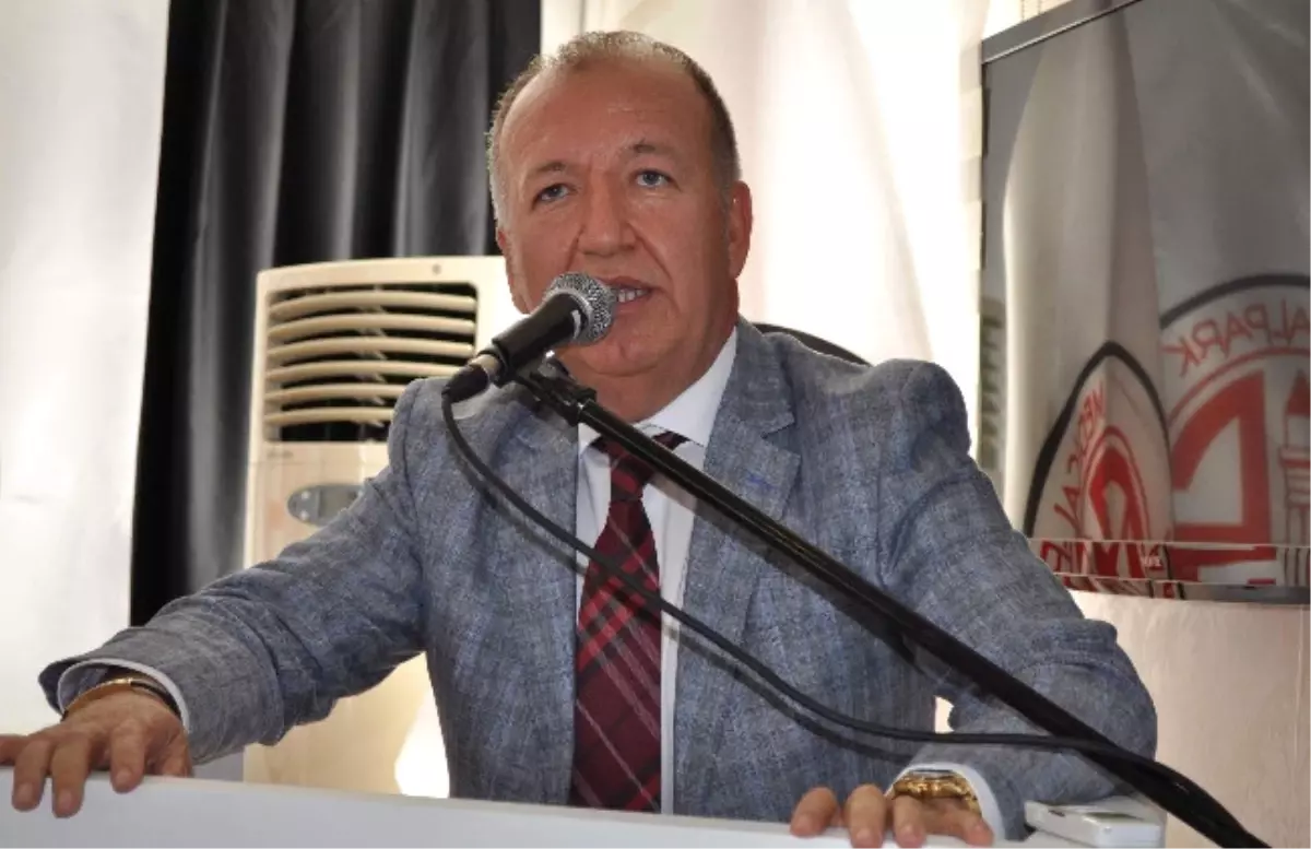 Medical Park Antalyaspor'da Teknik Direktörülük İçin 3 Yerli 3 Yabancı Aday Var