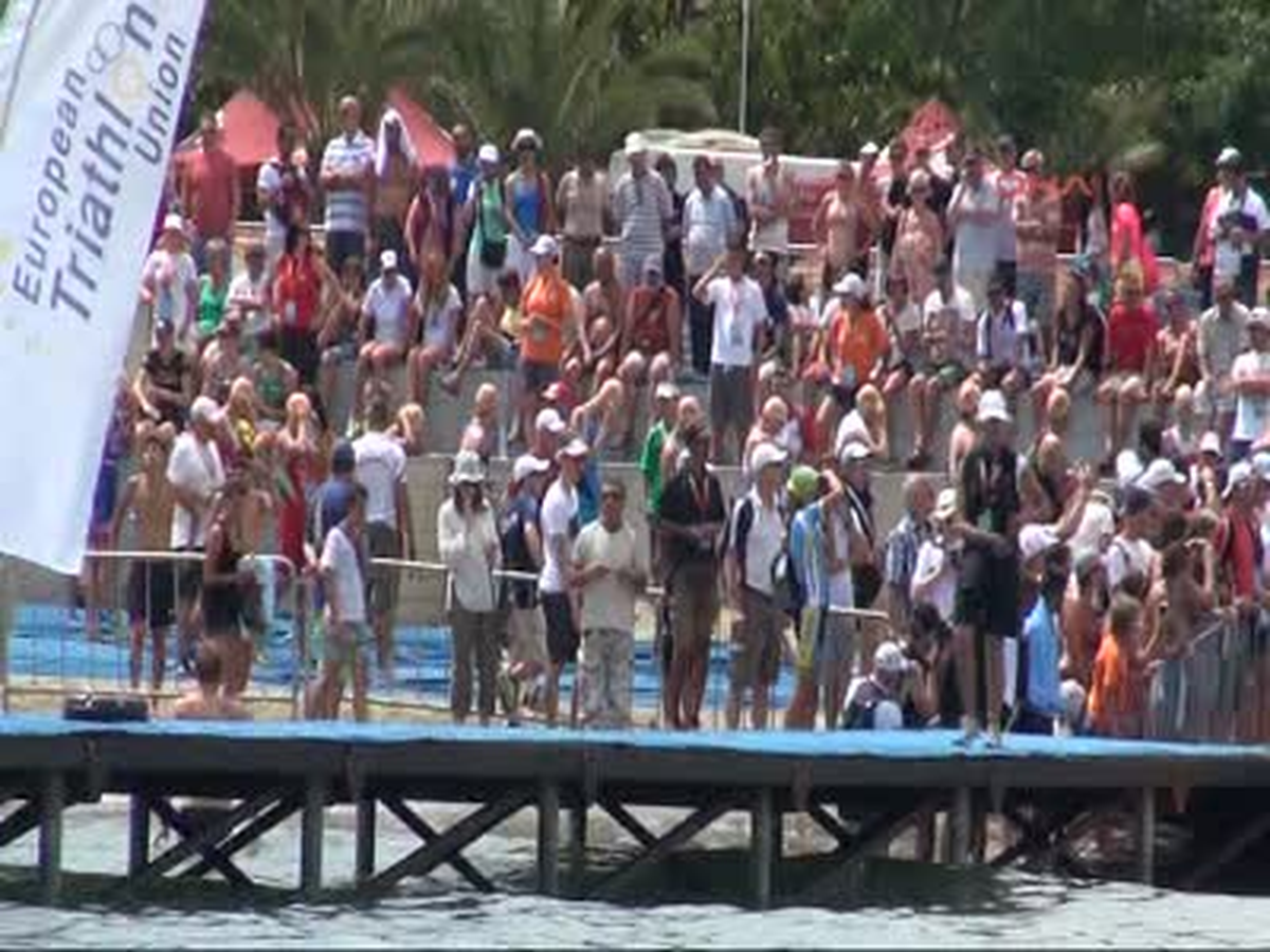 Triatlonda Altın Madalya Rus Sporcunun