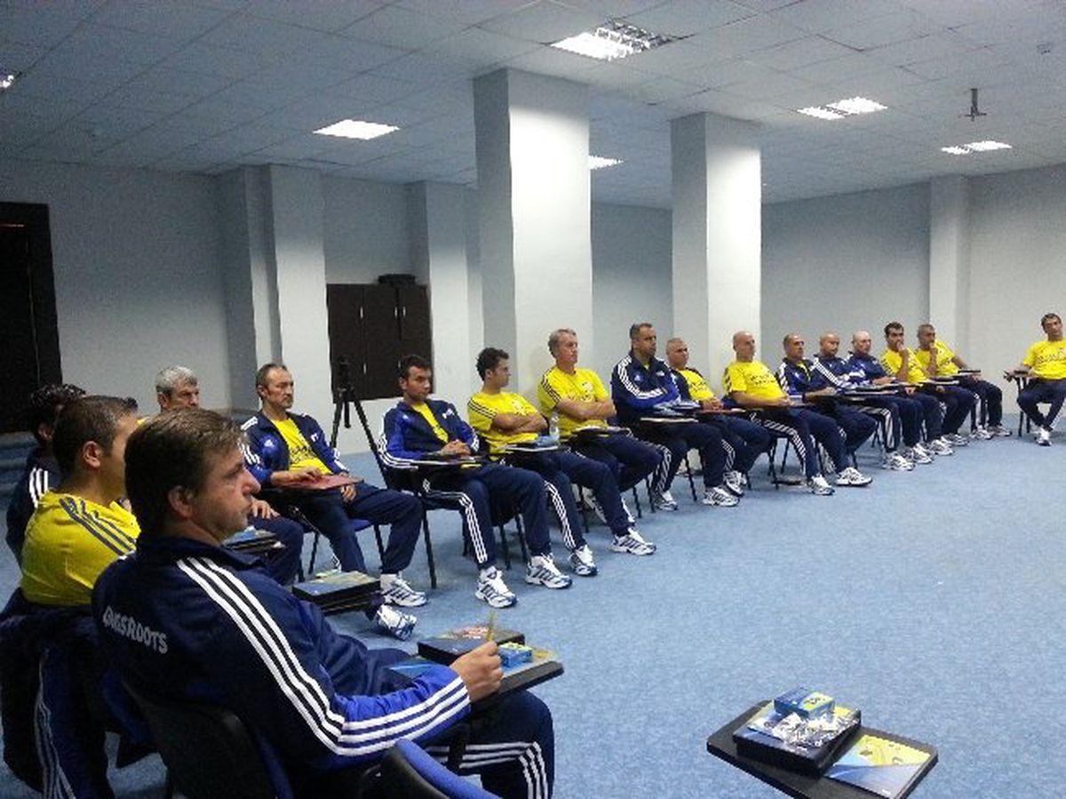 2. FIFA Grassroots Antrenörlük Kursu Başladı