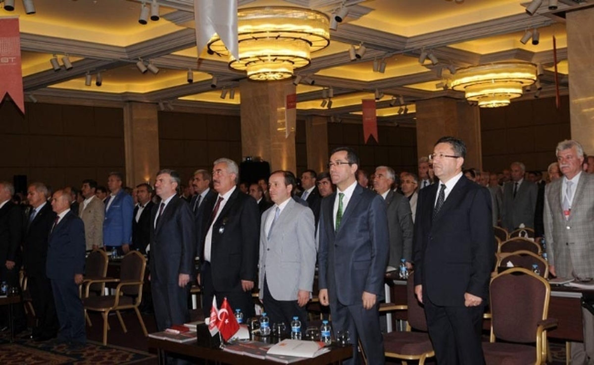 Başkan Akgün, Yeniden Belediyeler Birliğinde Encümen Seçildi