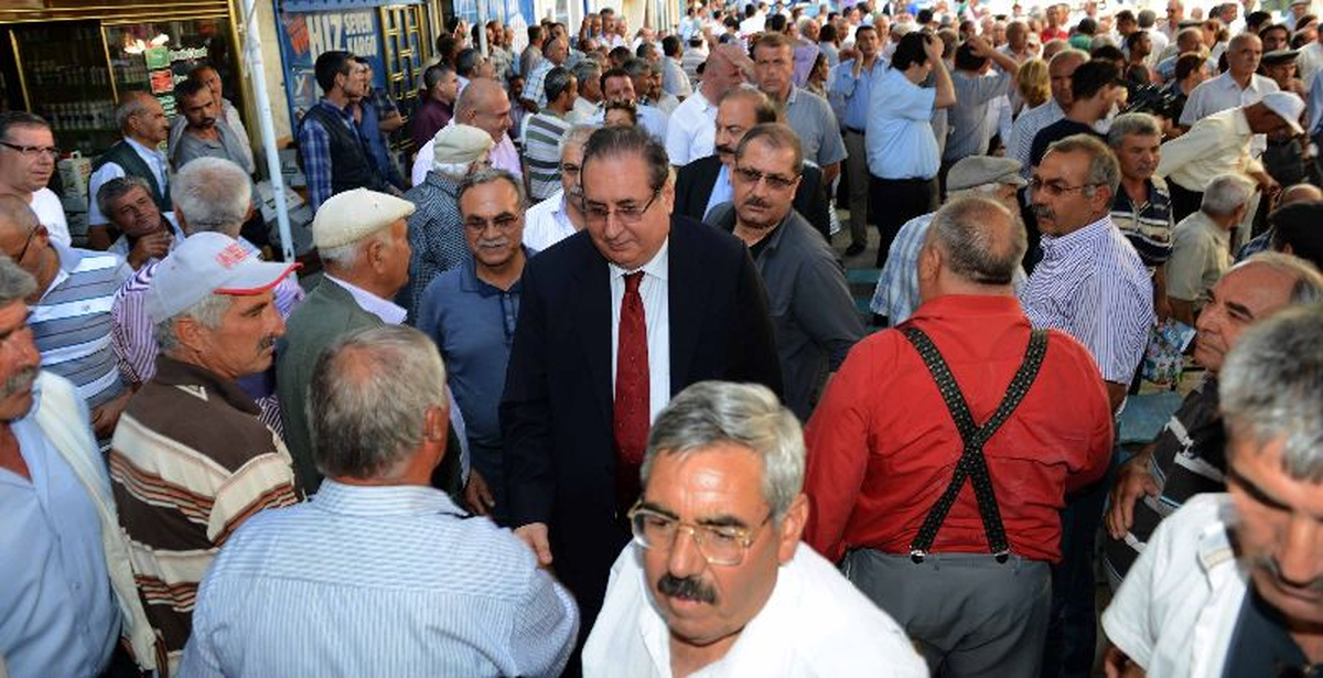 Başkan Özcan Silifke ve Mut\'ta Temaslarda Bulundu