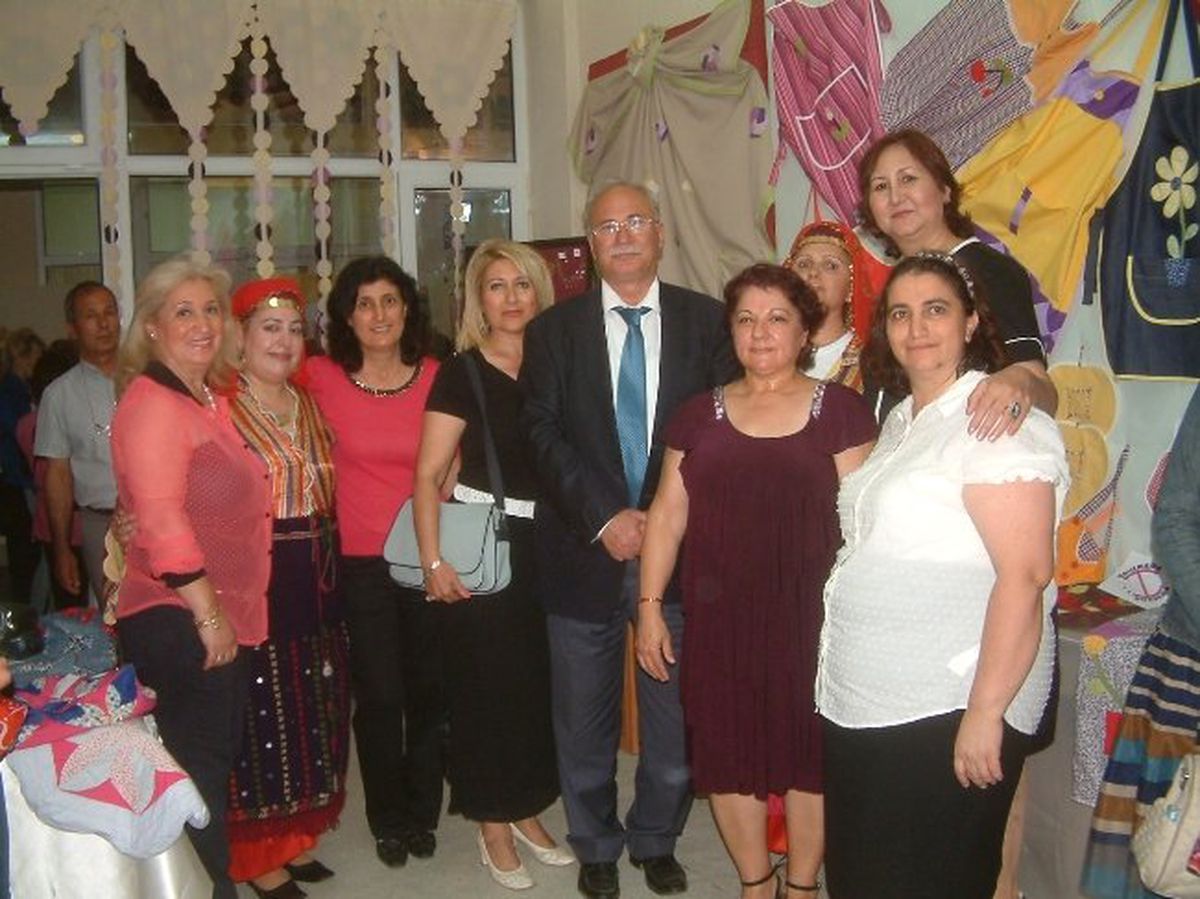 Burhaniye\'de Yıl Sonu Sergisi Heyecanı