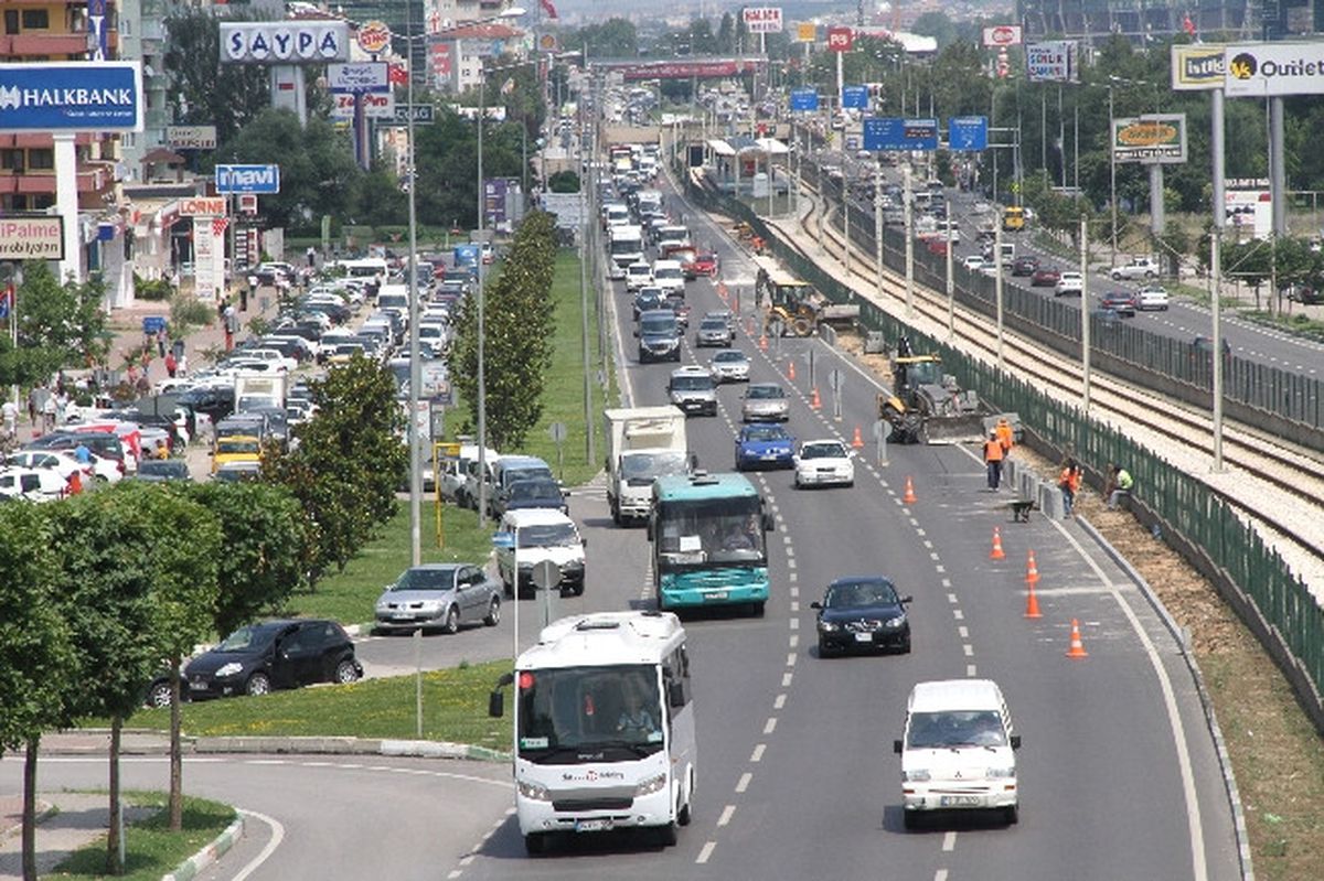 Bursa\'nın Trafik Çilesi Bitmiyor