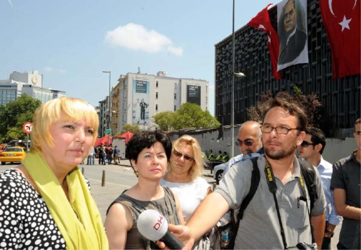 Claudia Roth: AKP\'li Ayrımı Tehlikeli