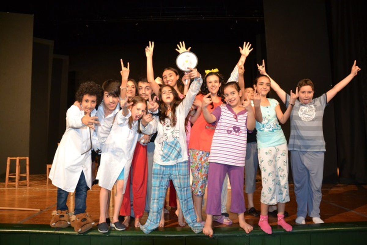 Çocuk Sanat Merkezinde Çocuk Tiyatrosu Performansı