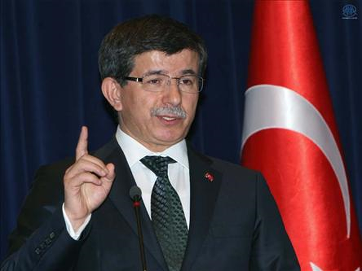 Davutoğlu: 'Ak Parti Birinci Sınıf Bir Demokrasi İnşa Etti'