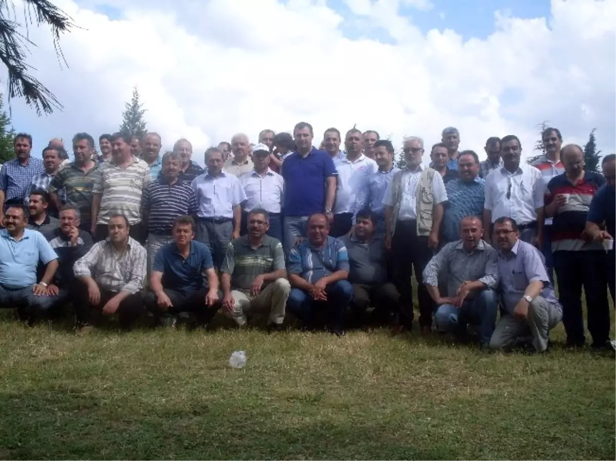 Eğitim Bir Sen Üyeleri Piknikte Bir Araya Geldi