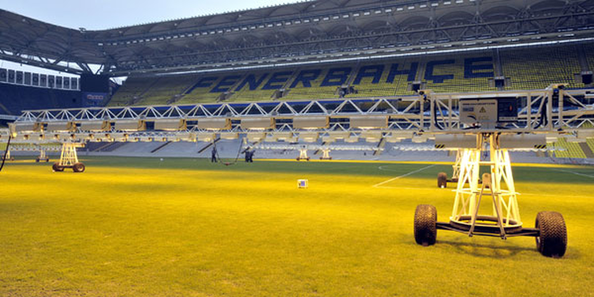 Fenerbahçe Şükrü Saracoğlu Stadı\'nda Yenileme Çalışmaları Devam Ediyor