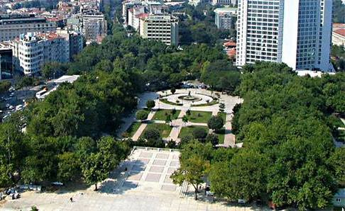 Gezi Parkı Basına Açıldı
