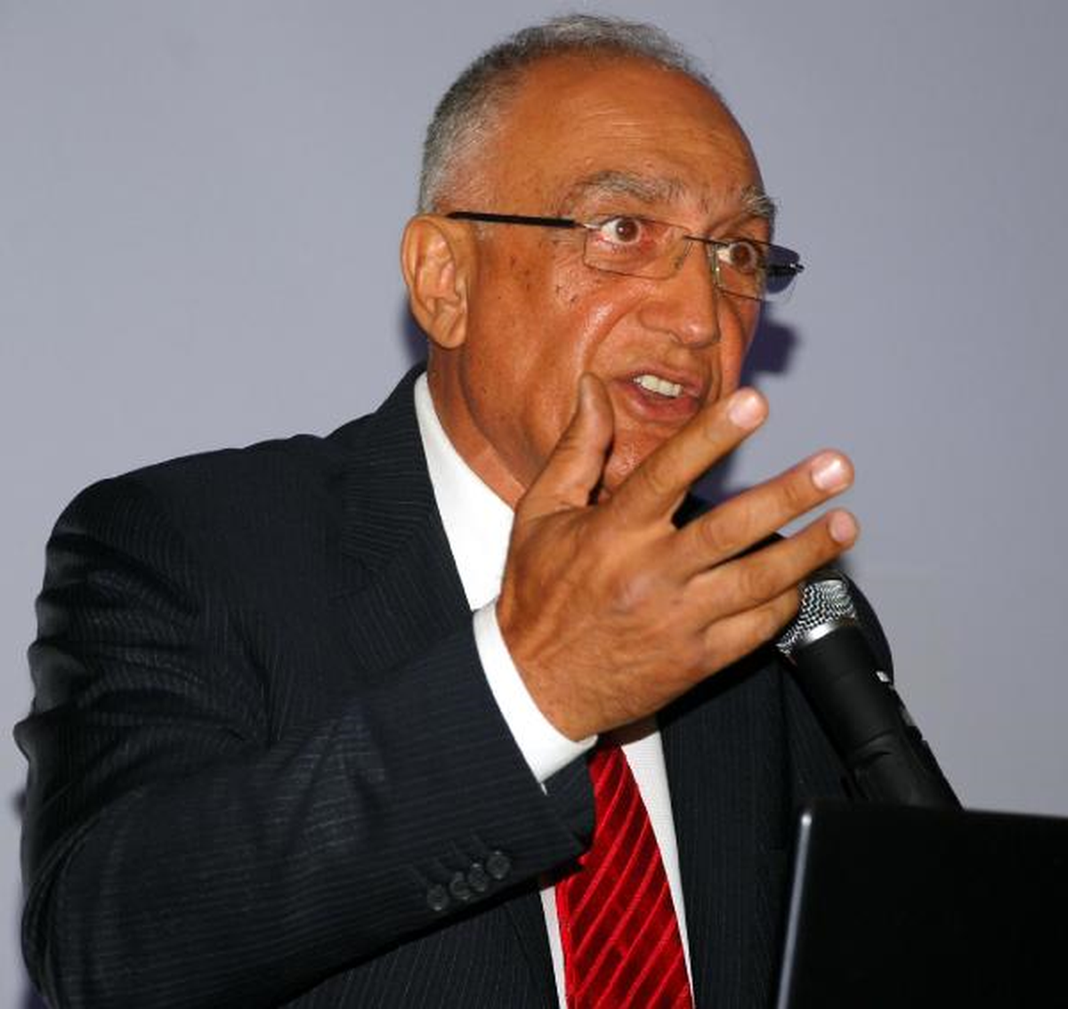 Isparta'da Mermer ve Taş Ocakları Çalıştayı