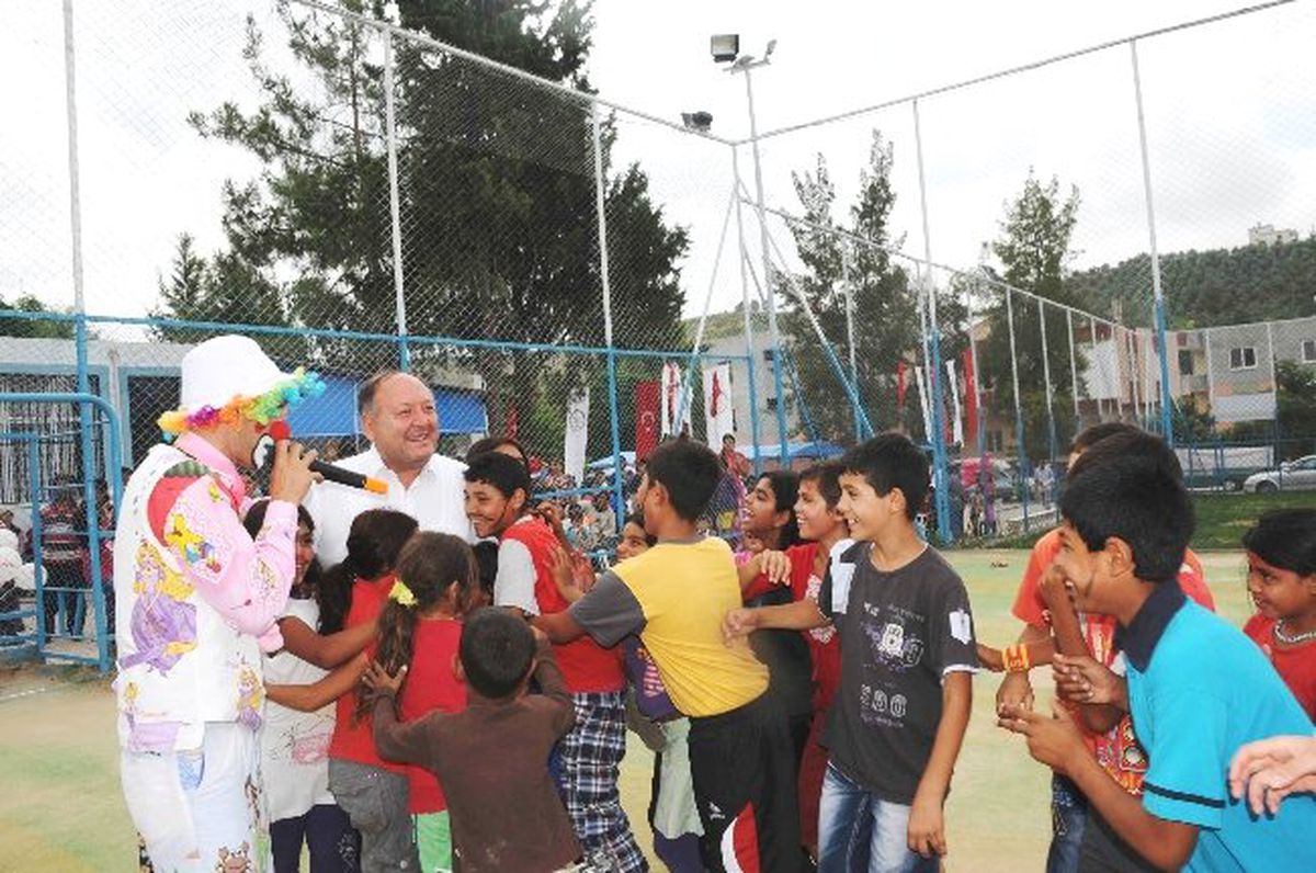Kadirli\'de Toplu Sünnet Şöleni