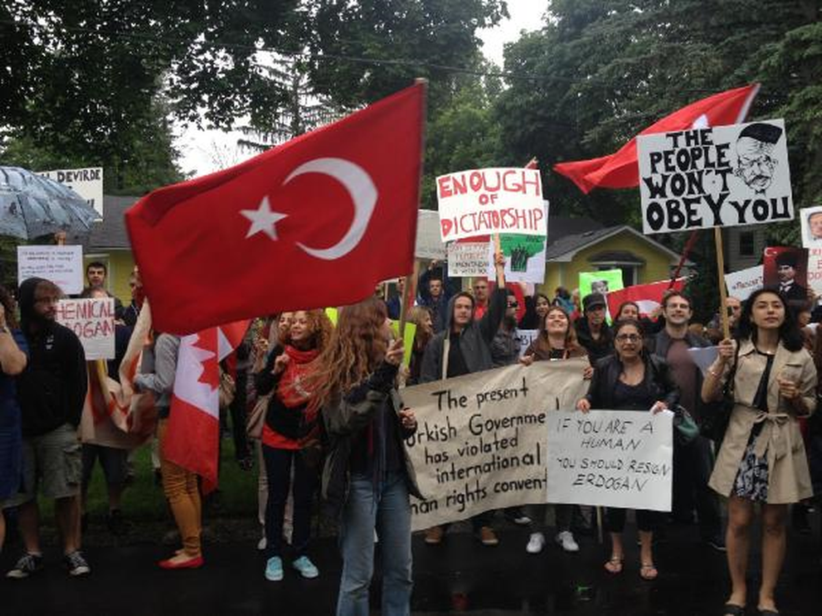 Kanada\'da Gezi Eylemlerine Destek
