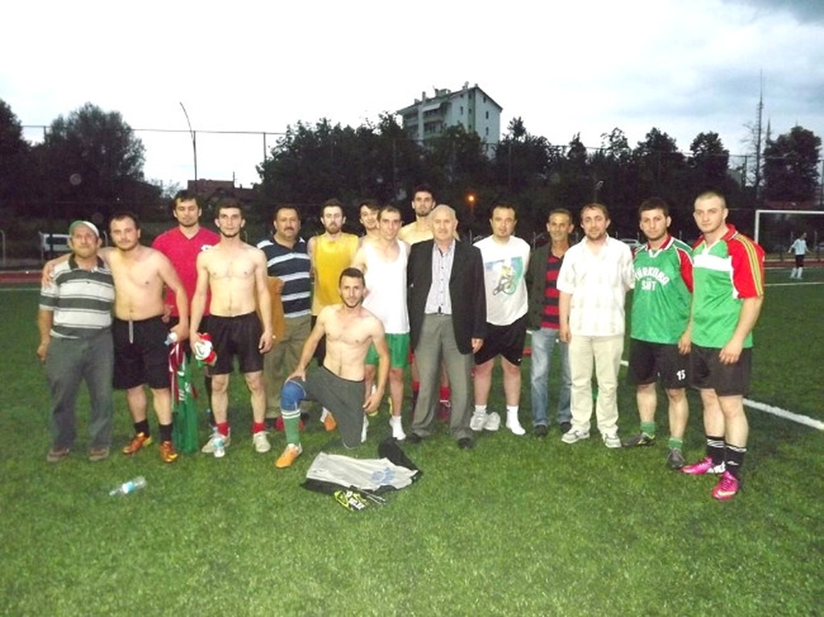 Karaman Bayanları Futbol Şölenine Davet Etti