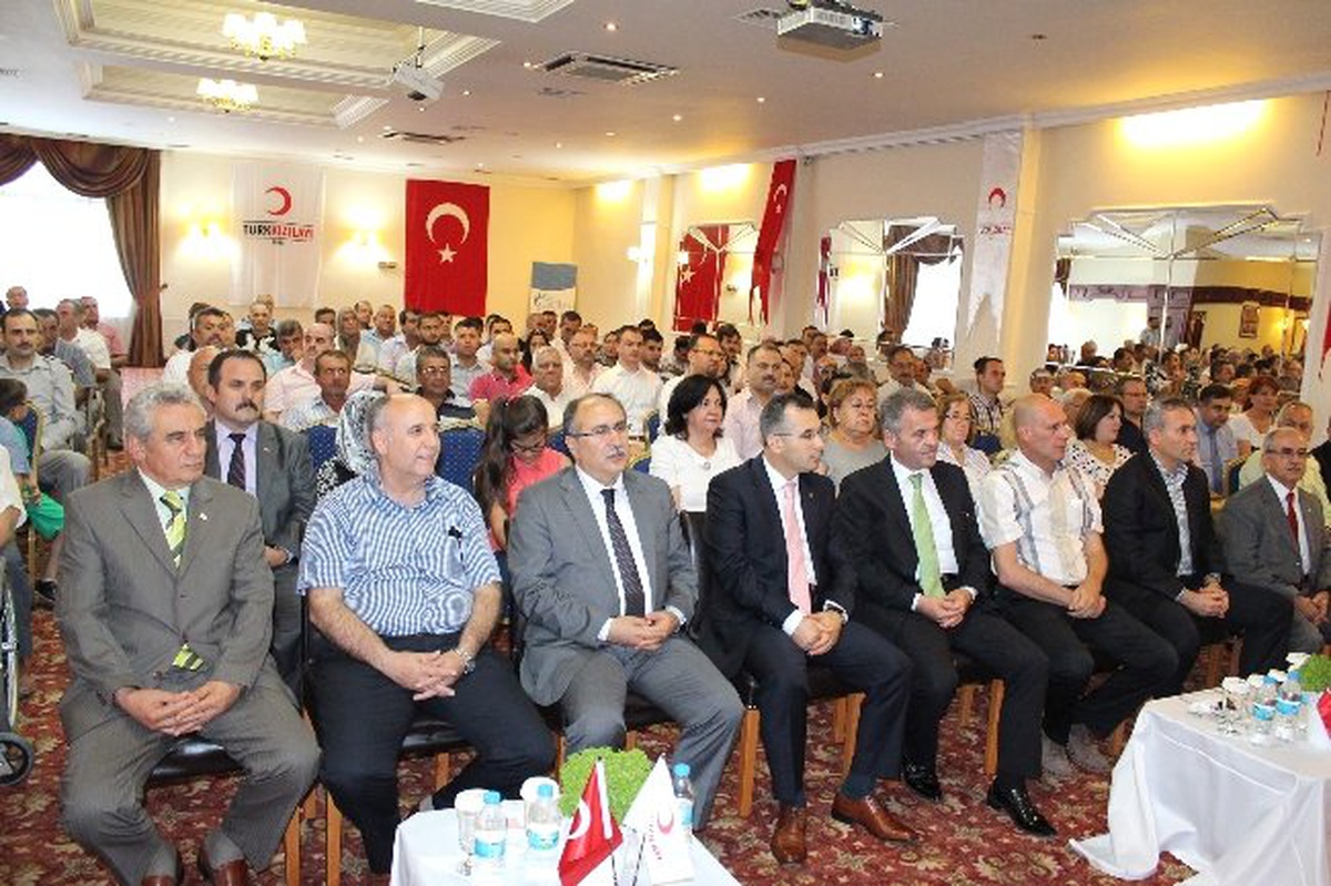 Manisa\'da Kan Bağışçılarına Büyük Onur