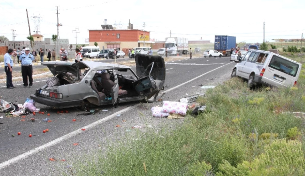 Nevşehir\'de Trafik Kazası: 4 Ölü, 2 Yaralı