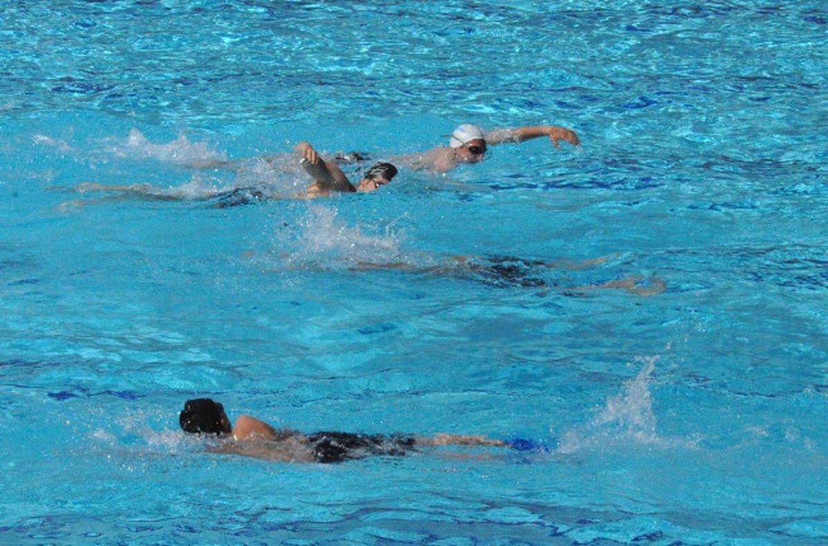Olimpik Açık Yüzme Havuzu Büyük İlgi Görüyor