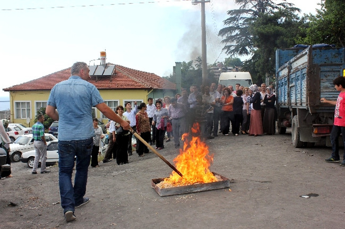 Sağlıkçılar Yangın Tatbikatı Yaptı