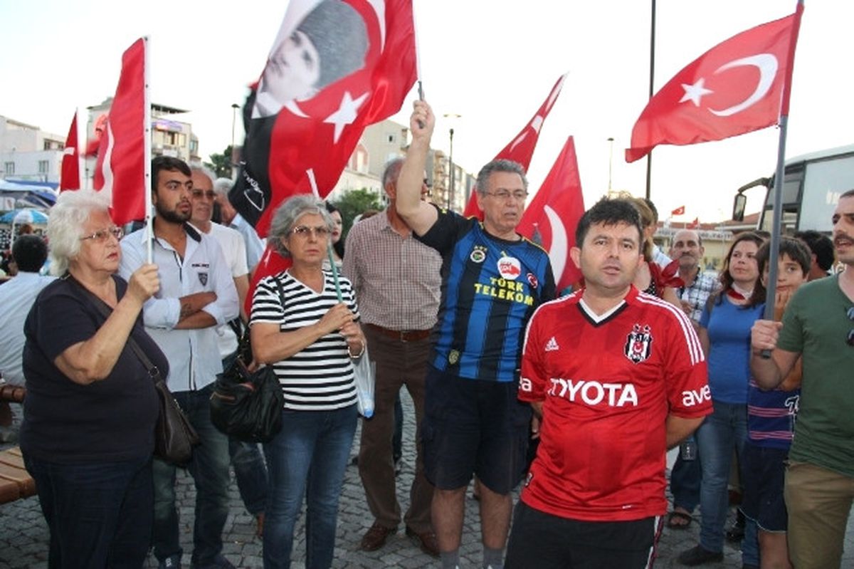 Taksim Eyleminde İki Grup Arasında Gerginlik