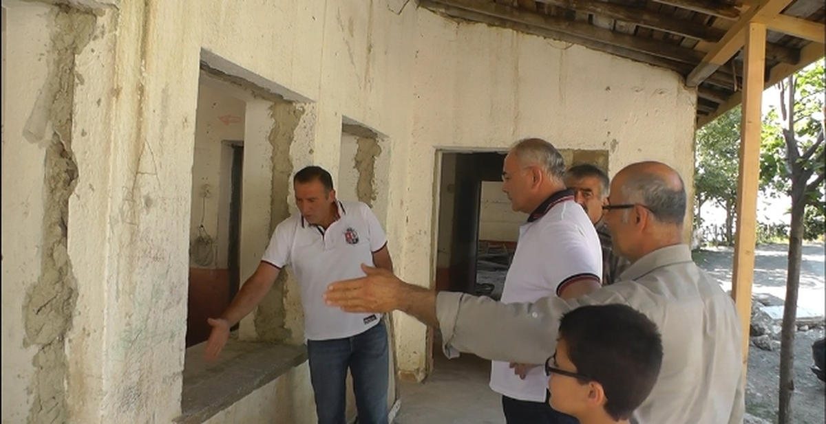 Eski Okullarını Kültür Merkezine Çeviriyorlar