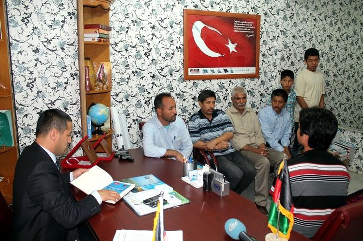 Afgan Mülteciler Trabzon'da Zor Günler Geçiriyor