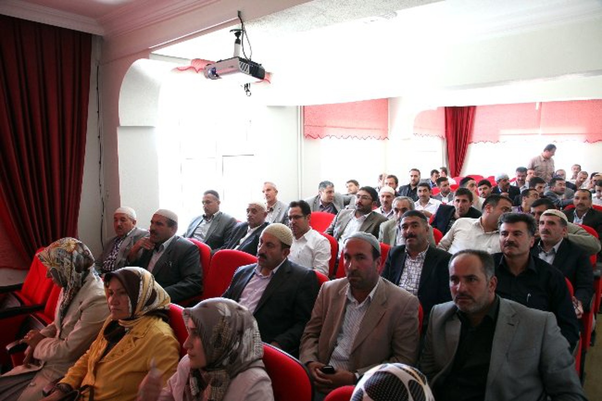 Ahlat\'ta "Afete Hazır Aile" Semineri Düzenlendi