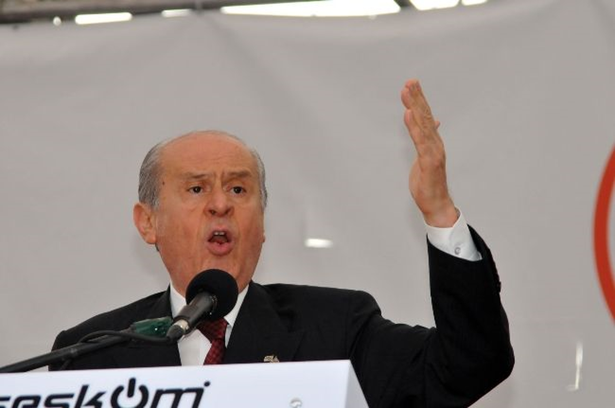 Bahçeli\'den Başbakan Erdoğan\'a : Akıllı Ol