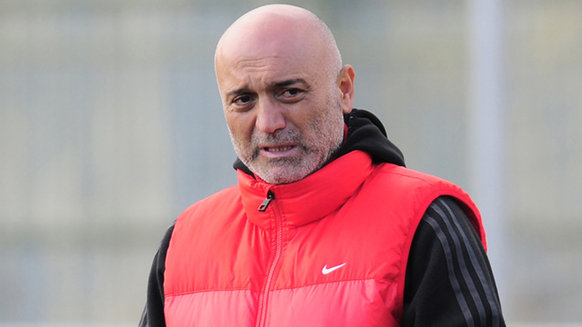 Bursaspor\'dan Karaman ile Devam Etme Kararı