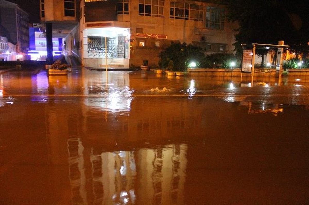 Çarşamba Yağmura Teslim