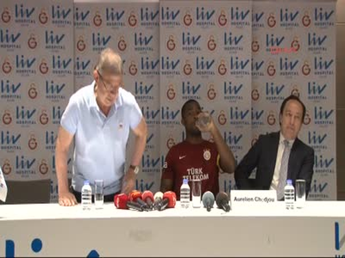 Chedjou Galatasaray Benimle Teması Aralık Ayından Beri Kesmedi