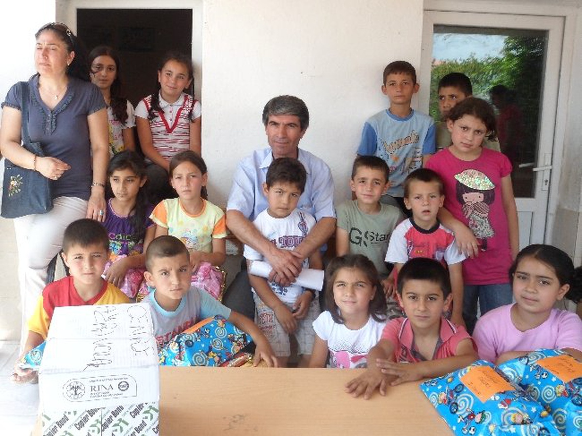 CHP'li İl Genel Meclis Üyelerinden Kilim Üzerinde Eğitim Gören Öğrencilere Ziyaret
