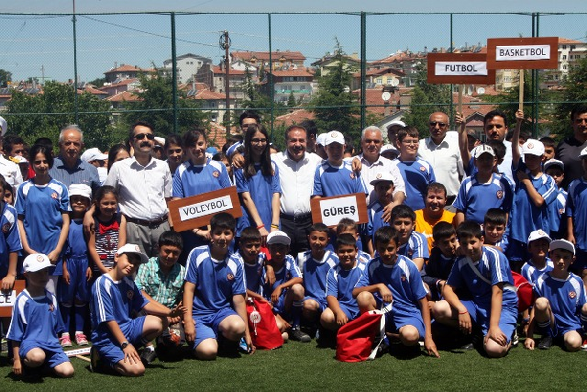 Elmadağ\'da Yaz Spor Okullarına Kayıtlar Başladı