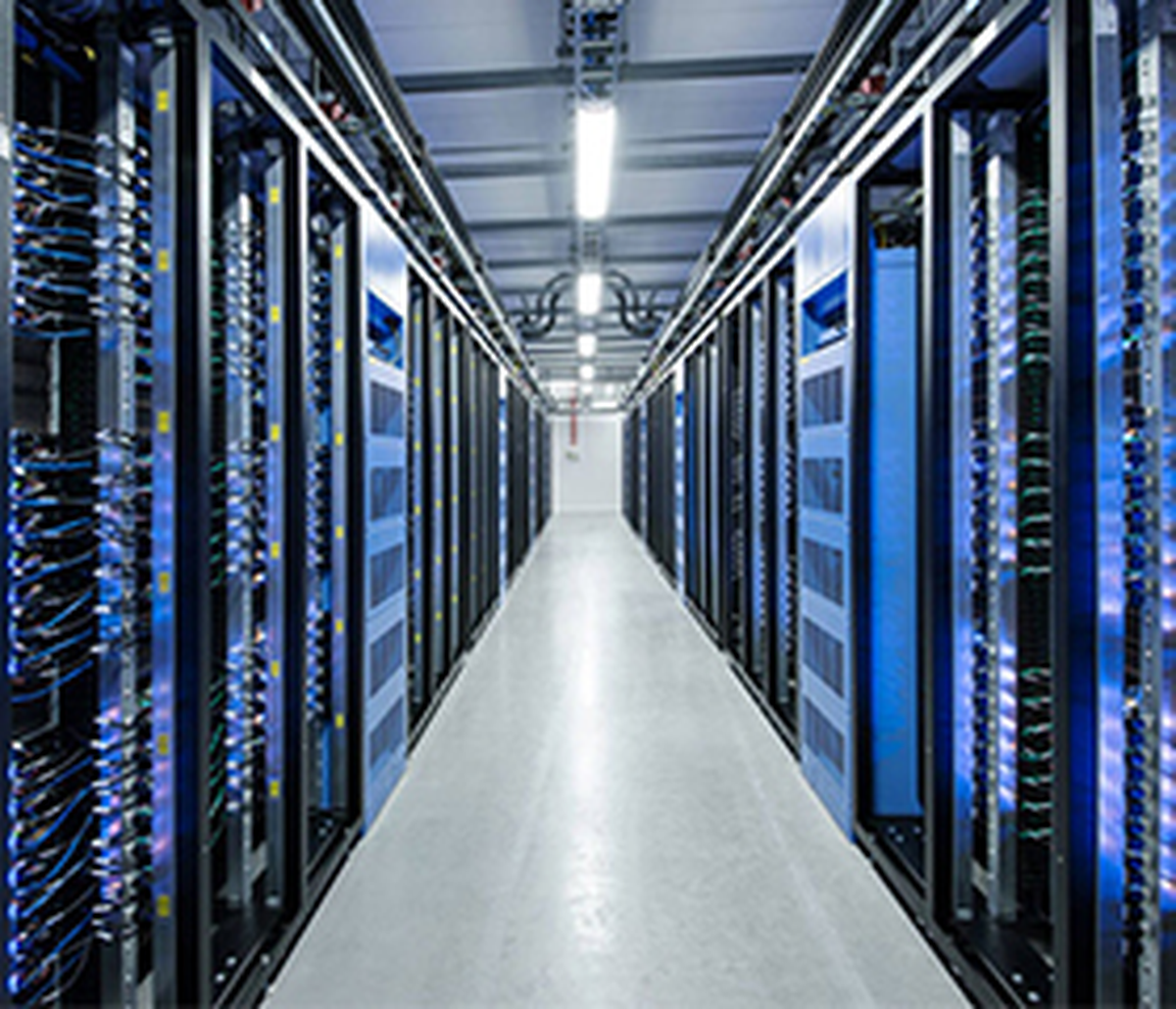 Facebook\'un Yeni Veri Merkezi İsveçte Açıldı