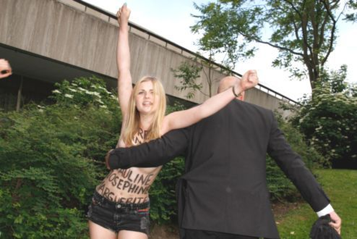 FEMEN, Gezi Parkı İçin Türkiye\'ye Geliyor