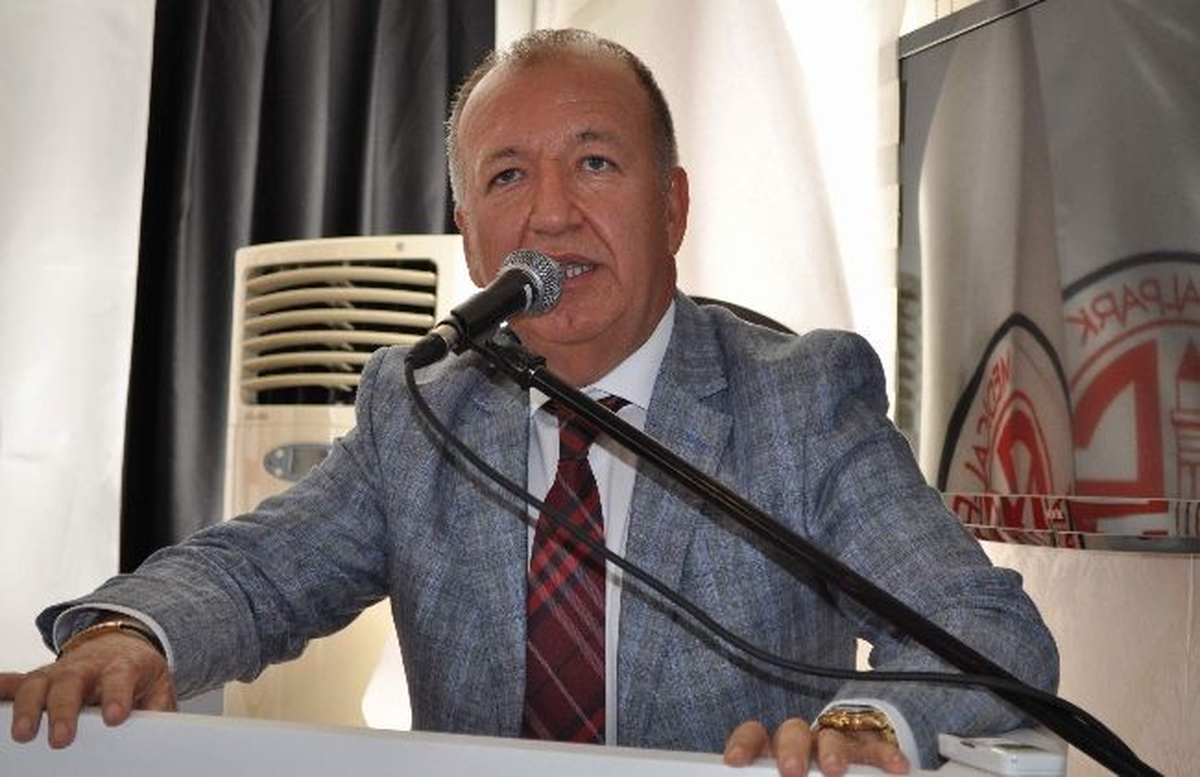 Gençer: Hiç Bir Teknik Direktörle Temasa Geçmedik