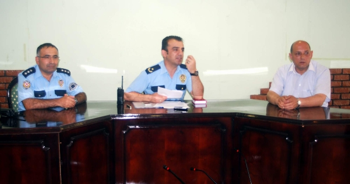 Giresun\'da Polis Dolmuş Şoförleri ile Buluştu