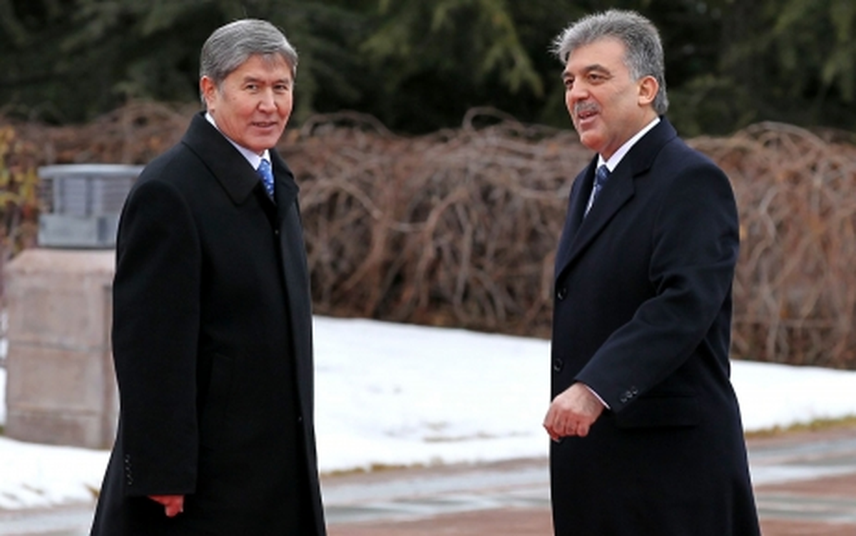 Gül, Kırgızistan Cumhurbaşkanı Atambayev ile Bir Araya Geldi